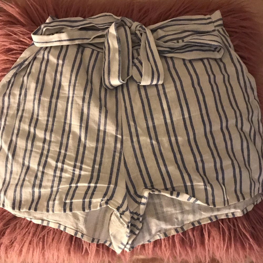 Charlotte Russe Shorts with bow
